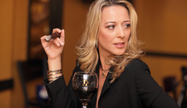 Et si on reparlait des femmes cougars ? Et si on reparlait des femmes cougars ?
