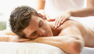 Le massage body-body attire le secteur de la santé