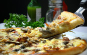 La manière de déguster une pizza permet de mieux connaître les personnalités La manière de déguster une pizza permet de mieux connaître les personnalités